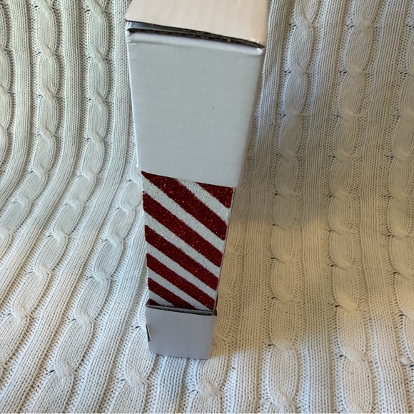 Grinch Wall Decor Canvas Art NEW 8 x 10 Christmas Grinchmas Cindy Lou Who - Picture 7 of 10